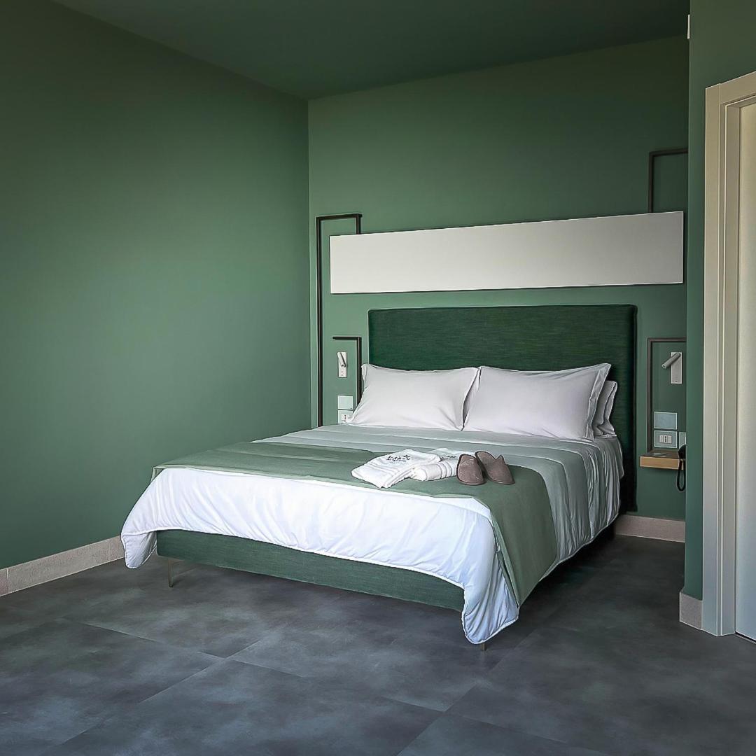 Maiorano Boutique Hotel Манфредония Экстерьер фото