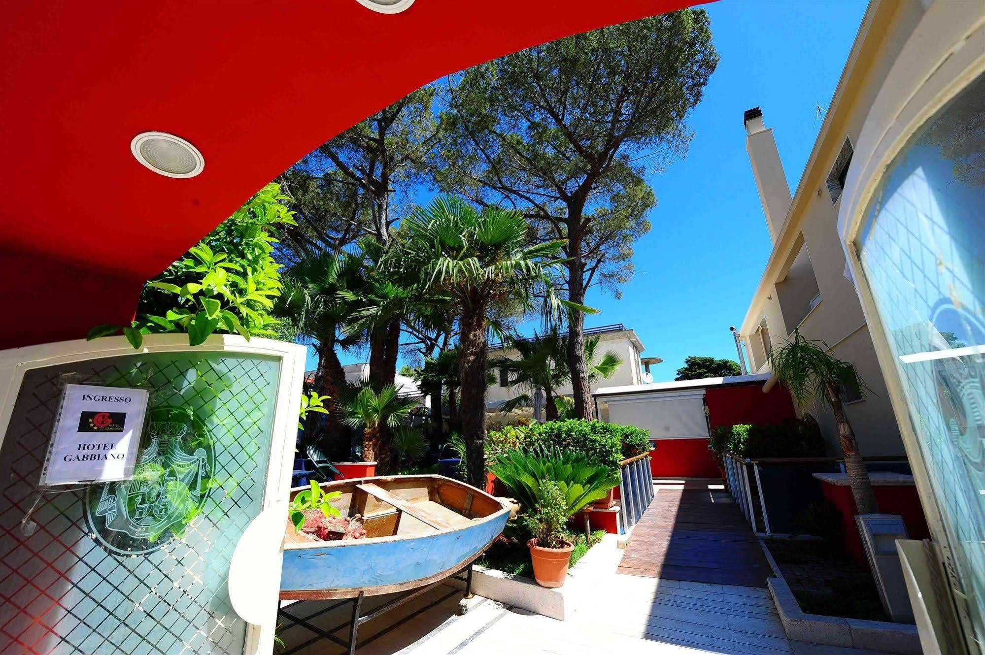 Maiorano Boutique Hotel Манфредония Экстерьер фото
