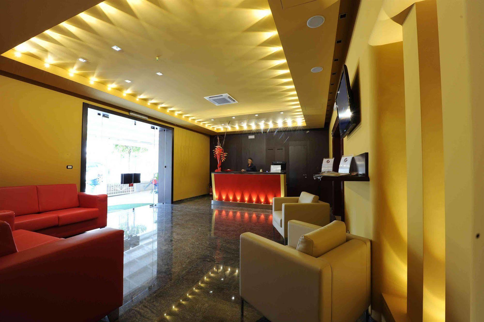 Maiorano Boutique Hotel Манфредония Экстерьер фото